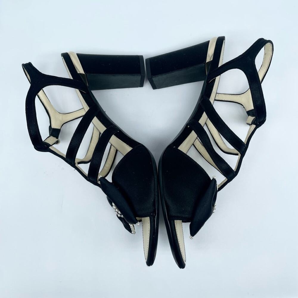 CHANEL Black leather/ Satin caged pearl embellished bow block heel sandals EU40 - Picture 4 of 14